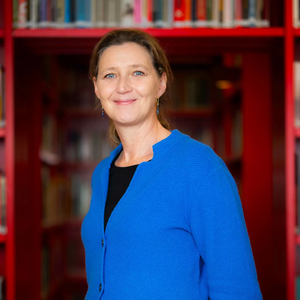rvt_lucinda-jones_sebiha-oztas_2025.jpg